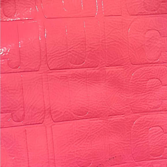 Stunning hot pink patten leather embossed juicy couture tote with cosmetic bag! - Picture 3 of 5